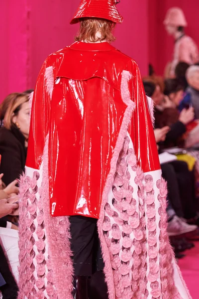 Look 83